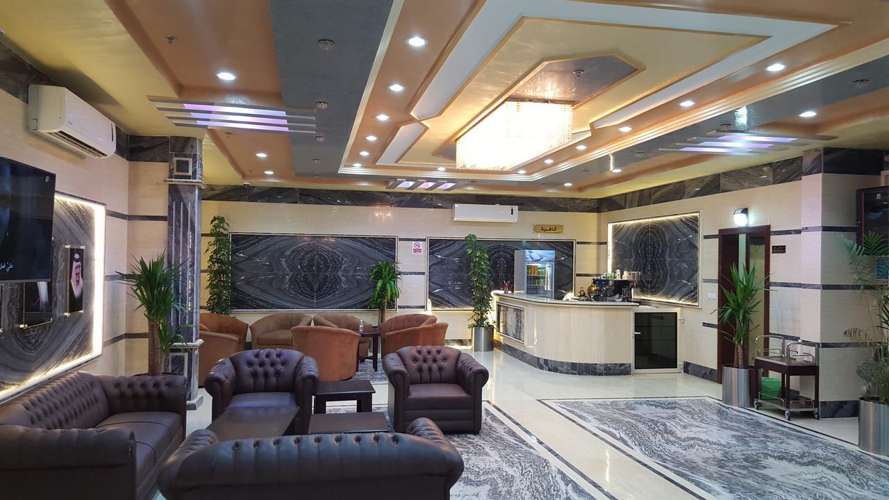 Al Manzil Almutmeez Aparthotel Jeddah Ngoại thất bức ảnh